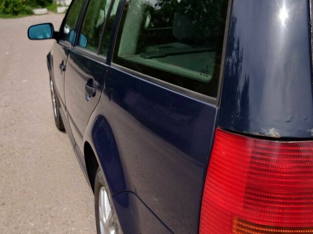 Синій Фольксваген Гольф, об'ємом двигуна 1.6 л та пробігом 350 тис. км за 4000 $, фото 10 на Automoto.ua