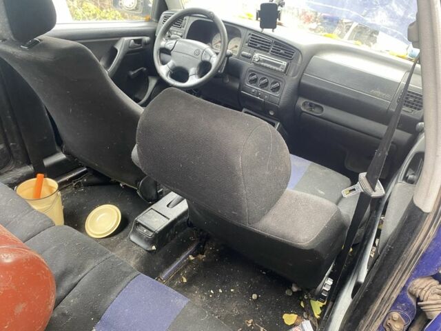 Синій Фольксваген Гольф, об'ємом двигуна 1.9 л та пробігом 400 тис. км за 478 $, фото 4 на Automoto.ua