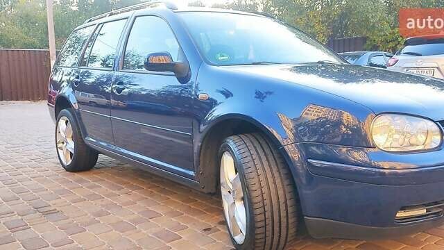 Синий Фольксваген Гольф, объемом двигателя 1.6 л и пробегом 296 тыс. км за 5000 $, фото 3 на Automoto.ua