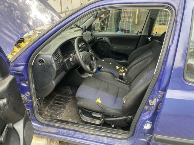 Синій Фольксваген Гольф, об'ємом двигуна 1.9 л та пробігом 400 тис. км за 478 $, фото 2 на Automoto.ua