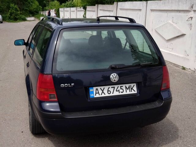 Синій Фольксваген Гольф, об'ємом двигуна 1.6 л та пробігом 350 тис. км за 4000 $, фото 4 на Automoto.ua