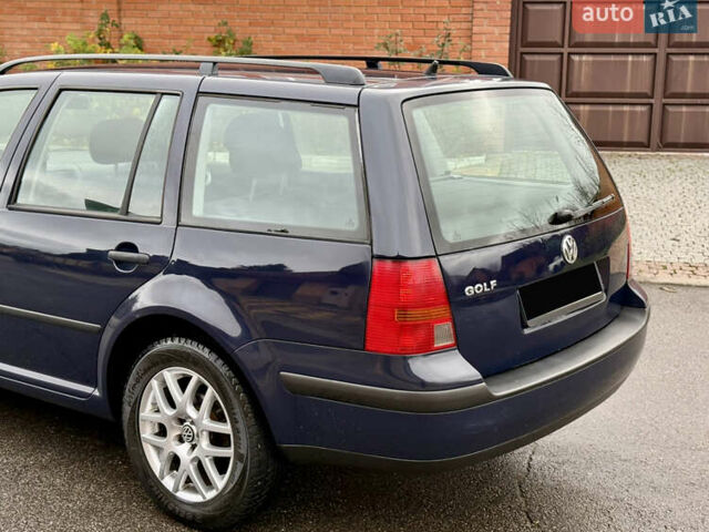 Синий Фольксваген Гольф, объемом двигателя 1.6 л и пробегом 262 тыс. км за 4799 $, фото 10 на Automoto.ua