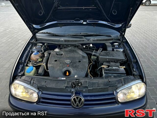 Синий Фольксваген Гольф, объемом двигателя 1.9 л и пробегом 214 тыс. км за 3500 $, фото 8 на Automoto.ua