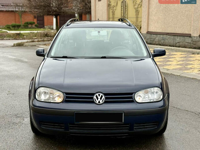 Синий Фольксваген Гольф, объемом двигателя 1.6 л и пробегом 262 тыс. км за 4799 $, фото 4 на Automoto.ua