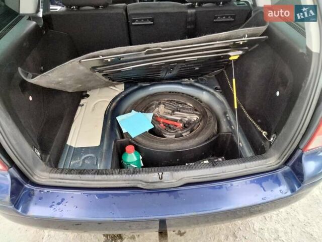 Фольксваген Гольф 1999 в Шумск на Automoto.ua Синий Фольксваген Гольф, объемом двигателя 1.6 л и пробегом 190 тыс. км за 3800 $, фото 5 на Automoto.ua