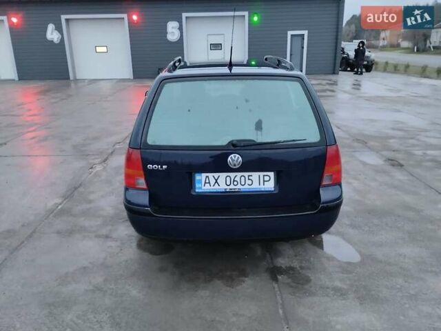Синій Фольксваген Гольф, об'ємом двигуна 1.39 л та пробігом 349 тис. км за 2900 $, фото 1 на Automoto.ua