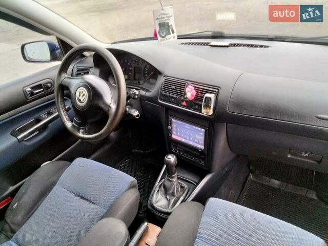 Фольксваген Гольф 1999 в Шумск на Automoto.ua Синий Фольксваген Гольф, объемом двигателя 1.6 л и пробегом 190 тыс. км за 3800 $, фото 13 на Automoto.ua