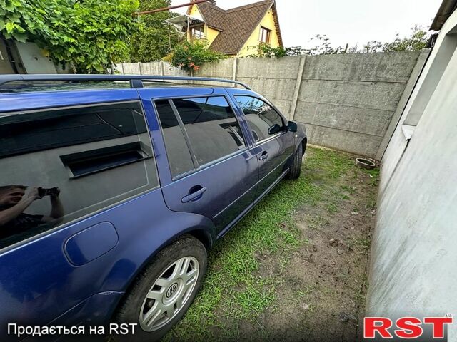 Синий Фольксваген Гольф, объемом двигателя 2 л и пробегом 301 тыс. км за 4400 $, фото 8 на Automoto.ua