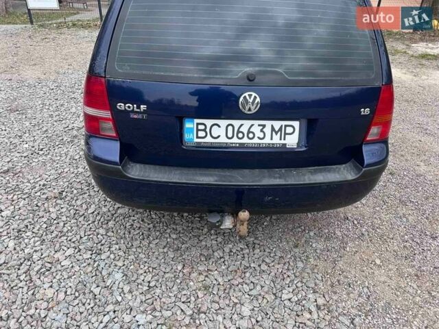 Синий Фольксваген Гольф, объемом двигателя 1.6 л и пробегом 400 тыс. км за 3500 $, фото 15 на Automoto.ua