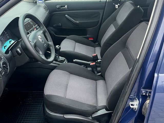 Синій Фольксваген Гольф, об'ємом двигуна 1.4 л та пробігом 217 тис. км за 4200 $, фото 9 на Automoto.ua