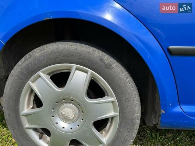 Синий Фольксваген Гольф, объемом двигателя 1.39 л и пробегом 355 тыс. км за 3300 $, фото 25 на Automoto.ua