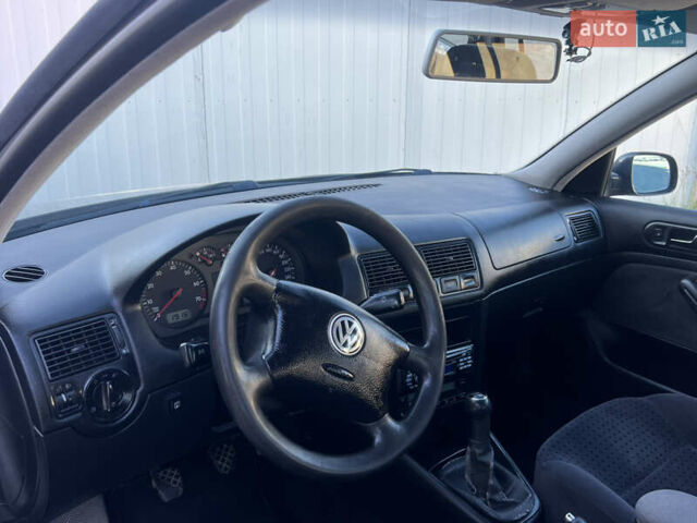 Синій Фольксваген Гольф, об'ємом двигуна 2 л та пробігом 401 тис. км за 2700 $, фото 18 на Automoto.ua