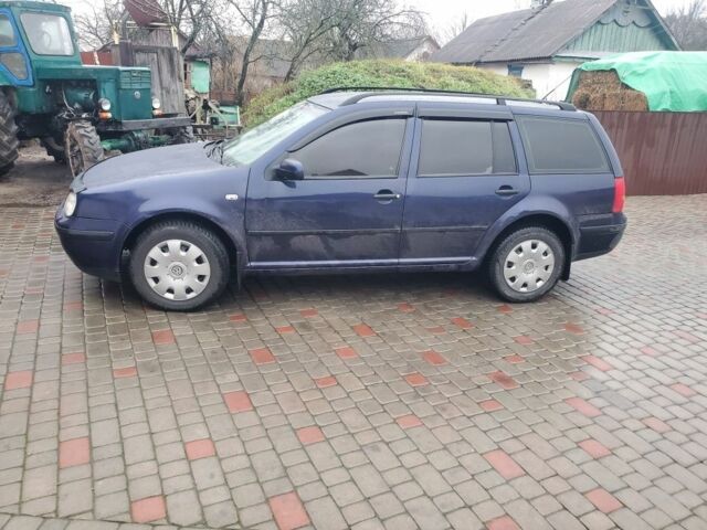 Синий Фольксваген Гольф, объемом двигателя 1.9 л и пробегом 380 тыс. км за 4000 $, фото 7 на Automoto.ua