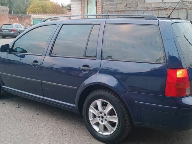 Фольксваген Гольф 2000 у Вінниці на Automoto.ua Синій Фольксваген Гольф, об'ємом двигуна 1.6 л та пробігом 260 тис. км за 3350 $, фото 2 на Automoto.ua