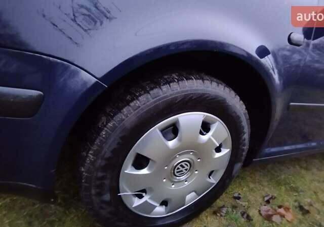 Синій Фольксваген Гольф, об'ємом двигуна 1.39 л та пробігом 230 тис. км за 4150 $, фото 10 на Automoto.ua