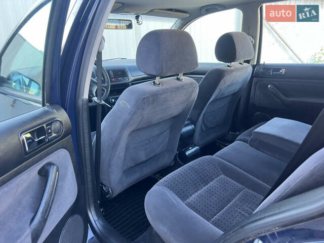 Синій Фольксваген Гольф, об'ємом двигуна 2 л та пробігом 401 тис. км за 2700 $, фото 21 на Automoto.ua