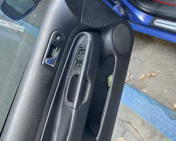 Синій Фольксваген Гольф, об'ємом двигуна 1.39 л та пробігом 245 тис. км за 4500 $, фото 10 на Automoto.ua