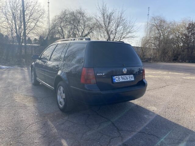 Синий Фольксваген Гольф, объемом двигателя 1.9 л и пробегом 300 тыс. км за 3500 $, фото 4 на Automoto.ua