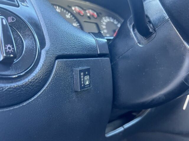 Синій Фольксваген Гольф, об'ємом двигуна 2 л та пробігом 300 тис. км за 2700 $, фото 15 на Automoto.ua