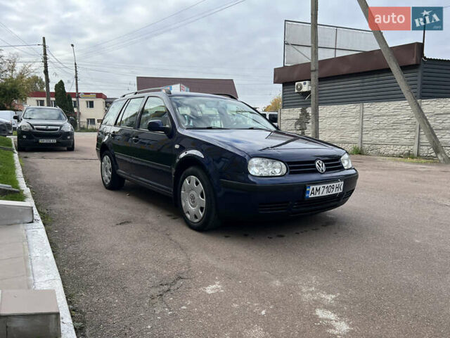 Синій Фольксваген Гольф, об'ємом двигуна 1.6 л та пробігом 228 тис. км за 4150 $, фото 1 на Automoto.ua