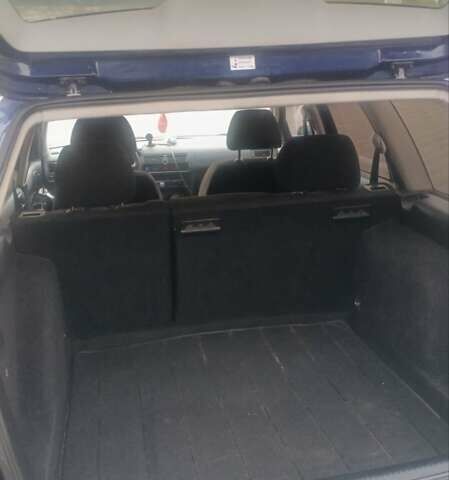 Синий Фольксваген Гольф, объемом двигателя 1.6 л и пробегом 285 тыс. км за 4300 $, фото 6 на Automoto.ua