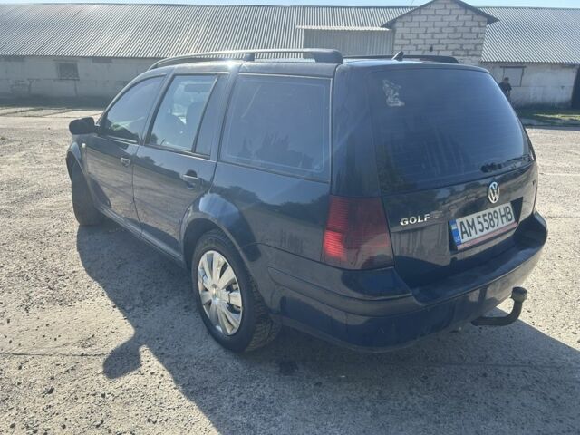 Синий Фольксваген Гольф, объемом двигателя 1.9 л и пробегом 400 тыс. км за 2900 $, фото 1 на Automoto.ua