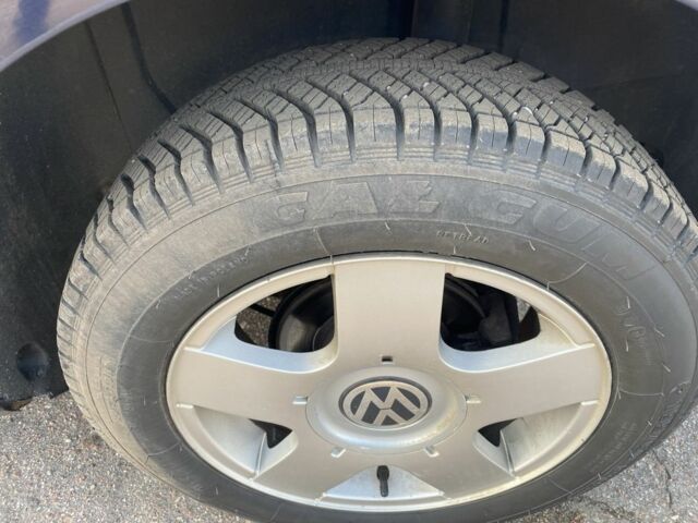 Синий Фольксваген Гольф, объемом двигателя 1.9 л и пробегом 300 тыс. км за 3500 $, фото 9 на Automoto.ua