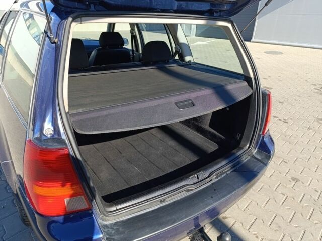 Синий Фольксваген Гольф, объемом двигателя 1.9 л и пробегом 290 тыс. км за 3499 $, фото 6 на Automoto.ua