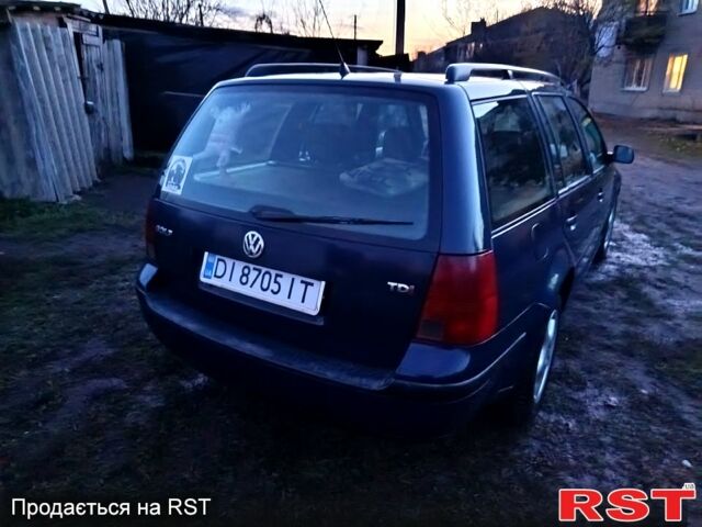 Синий Фольксваген Гольф, объемом двигателя 1.9 л и пробегом 321 тыс. км за 3300 $, фото 3 на Automoto.ua