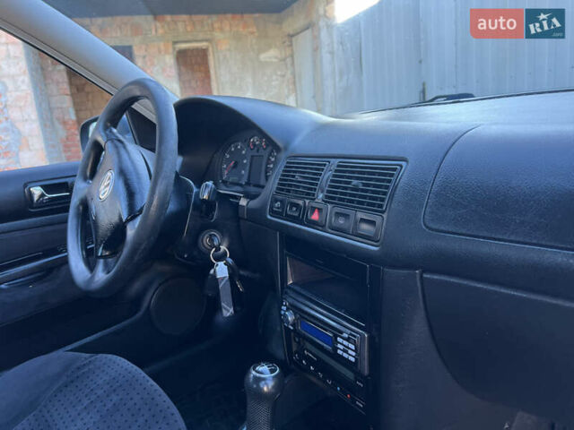 Синій Фольксваген Гольф, об'ємом двигуна 2 л та пробігом 401 тис. км за 2700 $, фото 25 на Automoto.ua