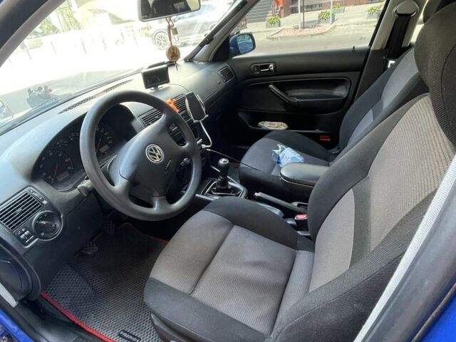 Синий Фольксваген Гольф, объемом двигателя 1.4 л и пробегом 245 тыс. км за 4000 $, фото 7 на Automoto.ua