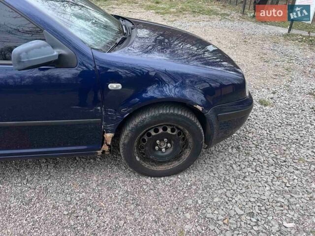 Синий Фольксваген Гольф, объемом двигателя 1.6 л и пробегом 400 тыс. км за 3500 $, фото 16 на Automoto.ua