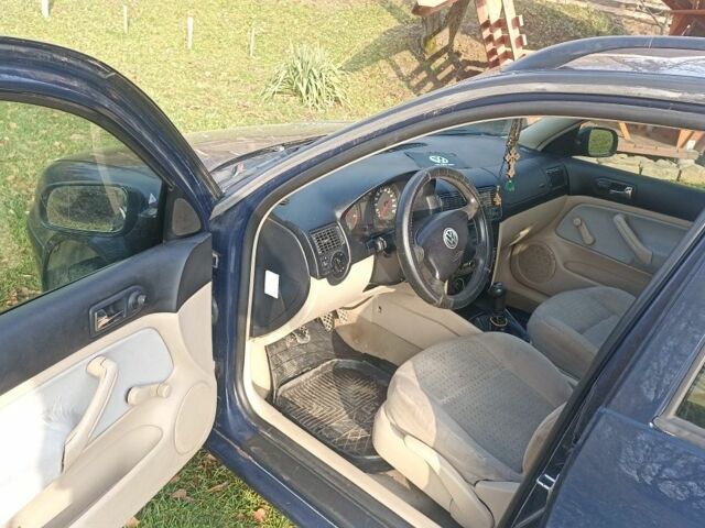 Синий Фольксваген Гольф, объемом двигателя 1.9 л и пробегом 2 тыс. км за 3300 $, фото 7 на Automoto.ua