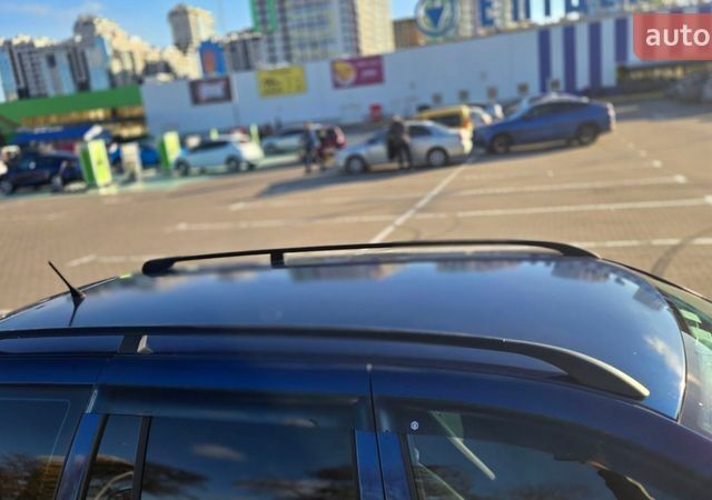 Синий Фольксваген Гольф, объемом двигателя 1.39 л и пробегом 417 тыс. км за 4600 $, фото 7 на Automoto.ua