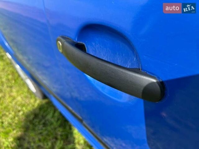Синий Фольксваген Гольф, объемом двигателя 1.39 л и пробегом 355 тыс. км за 3300 $, фото 20 на Automoto.ua