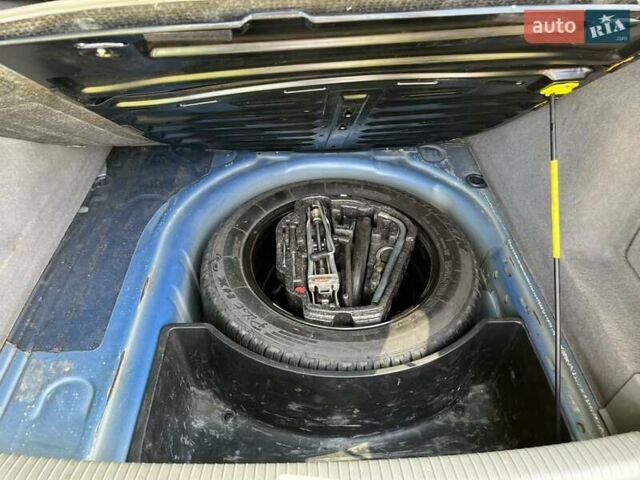 Синий Фольксваген Гольф, объемом двигателя 1.39 л и пробегом 355 тыс. км за 3300 $, фото 17 на Automoto.ua