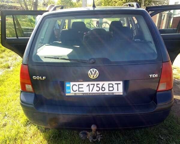 Синий Фольксваген Гольф, объемом двигателя 1.9 л и пробегом 340 тыс. км за 4000 $, фото 3 на Automoto.ua