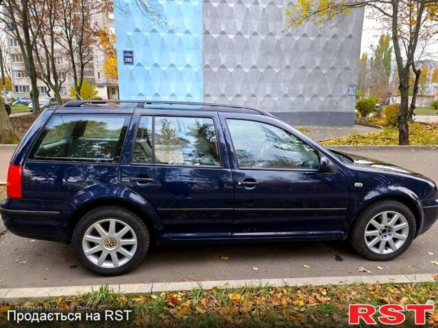 Синий Фольксваген Гольф, объемом двигателя 1.4 л и пробегом 230 тыс. км за 4800 $, фото 4 на Automoto.ua