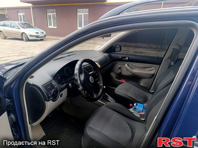 Синий Фольксваген Гольф, объемом двигателя 1.6 л и пробегом 186 тыс. км за 4200 $, фото 6 на Automoto.ua