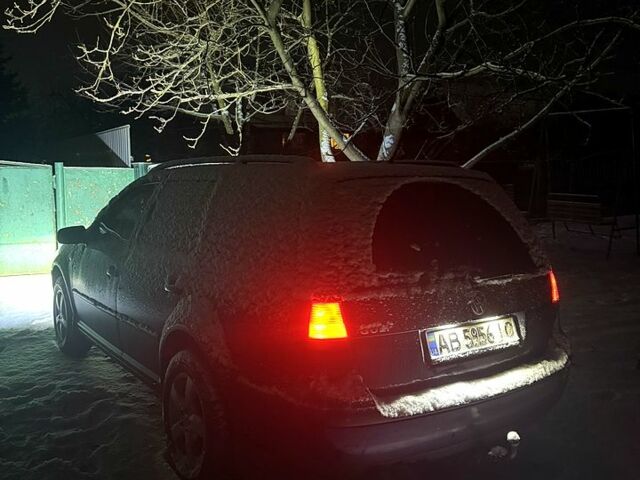 Синий Фольксваген Гольф, объемом двигателя 1.4 л и пробегом 217 тыс. км за 4300 $, фото 2 на Automoto.ua