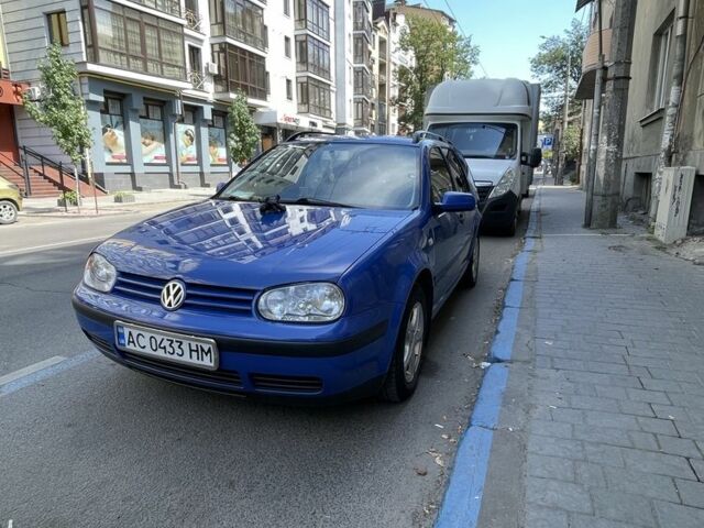 Синий Фольксваген Гольф, объемом двигателя 1.4 л и пробегом 245 тыс. км за 4000 $, фото 3 на Automoto.ua