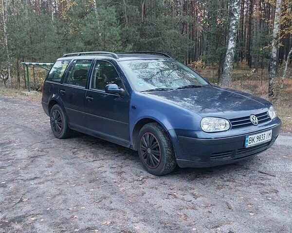 Синій Фольксваген Гольф, об'ємом двигуна 1.6 л та пробігом 297 тис. км за 3300 $, фото 2 на Automoto.ua