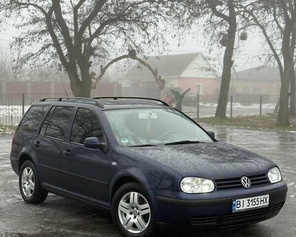 Синий Фольксваген Гольф, объемом двигателя 1.6 л и пробегом 218 тыс. км за 4200 $, фото 3 на Automoto.ua