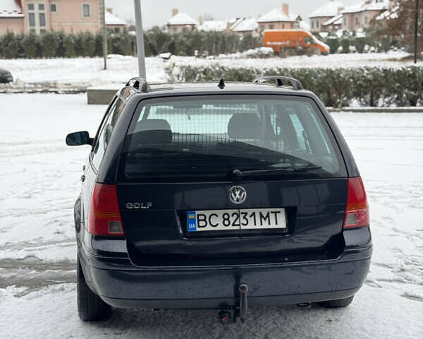 Синий Фольксваген Гольф, объемом двигателя 1.6 л и пробегом 206 тыс. км за 2750 $, фото 2 на Automoto.ua