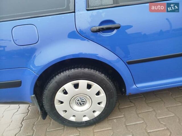 Синій Фольксваген Гольф, об'ємом двигуна 1.6 л та пробігом 270 тис. км за 3750 $, фото 4 на Automoto.ua