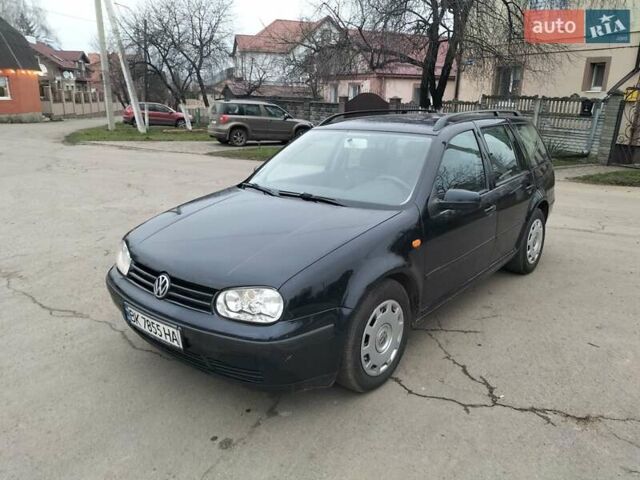 Синий Фольксваген Гольф, объемом двигателя 1.6 л и пробегом 230 тыс. км за 3799 $, фото 13 на Automoto.ua