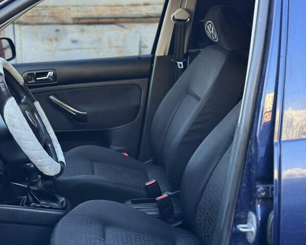 Синій Фольксваген Гольф, об'ємом двигуна 1.4 л та пробігом 404 тис. км за 3250 $, фото 35 на Automoto.ua