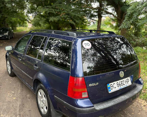 Синий Фольксваген Гольф, объемом двигателя 1.6 л и пробегом 475 тыс. км за 2500 $, фото 3 на Automoto.ua