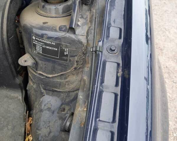 Синій Фольксваген Гольф, об'ємом двигуна 1.6 л та пробігом 258 тис. км за 4000 $, фото 31 на Automoto.ua