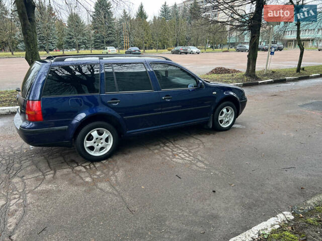 Синий Фольксваген Гольф, объемом двигателя 1.9 л и пробегом 352 тыс. км за 4099 $, фото 7 на Automoto.ua